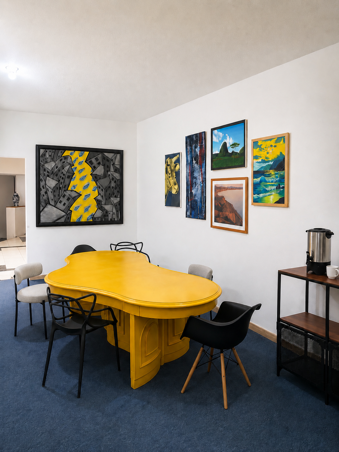 Espacio de coworking en Ideadora Hub